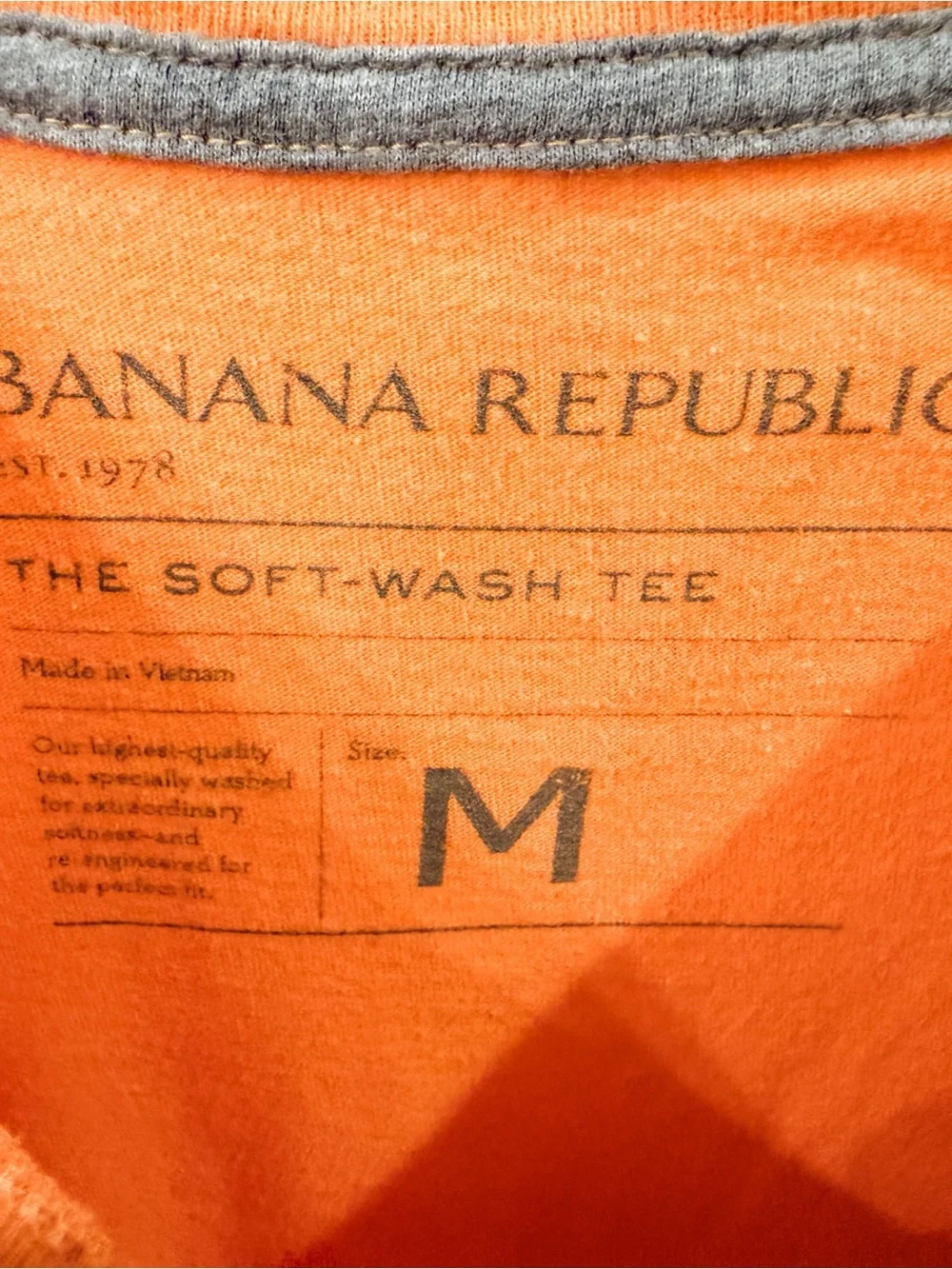 Banana Republic Vibrant Orange Crew Neck Tee
